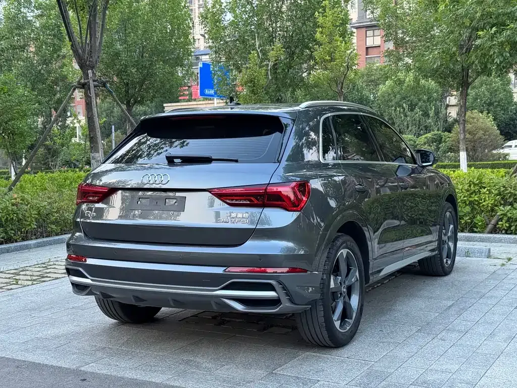 Audi Q3 — фото 6