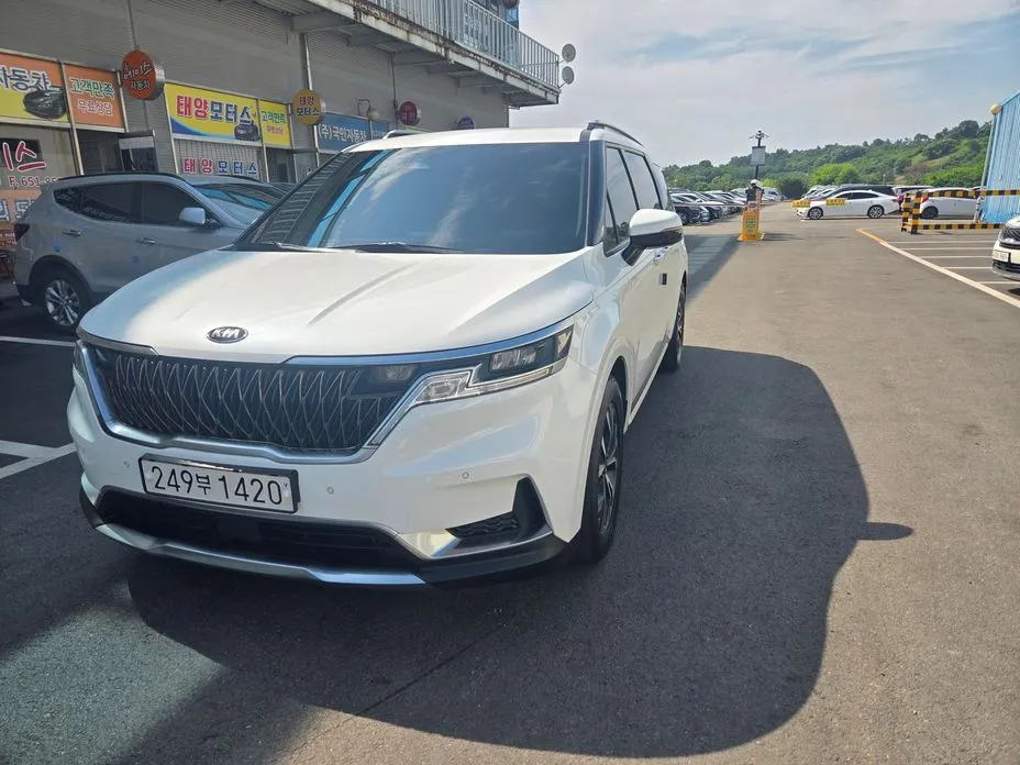 Kia Carnival 2021 из KR, фото 5