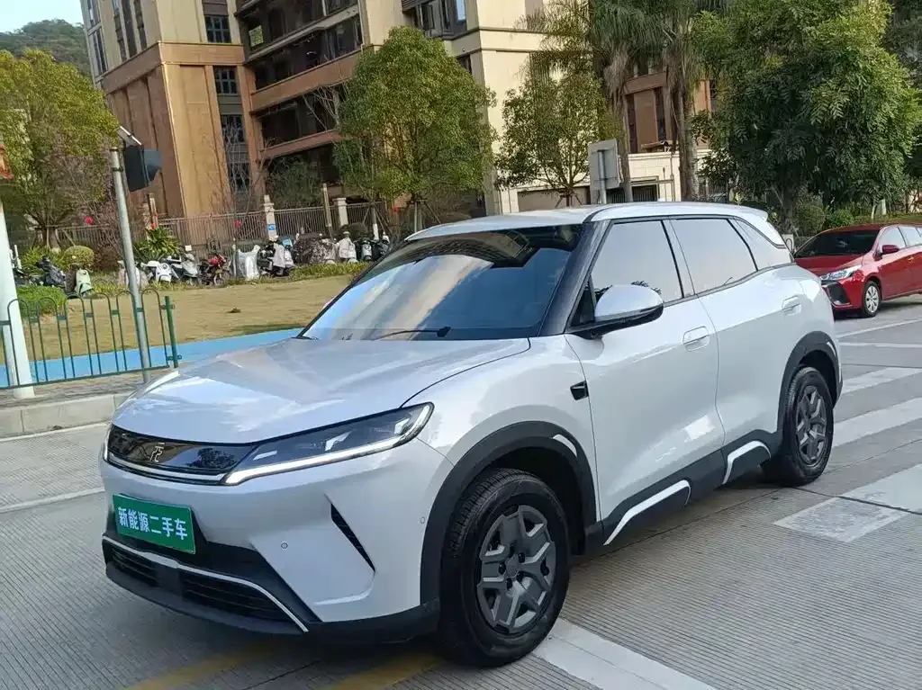 BYD Yuan UP — фото 1