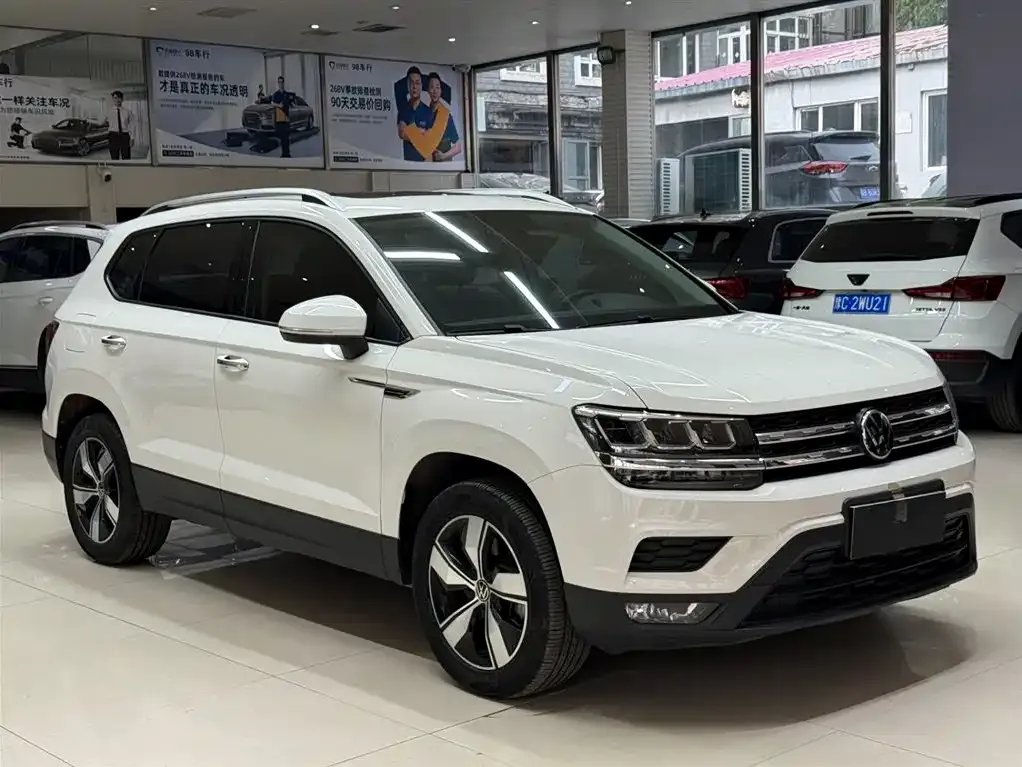 Volkswagen Tharu — фото 4