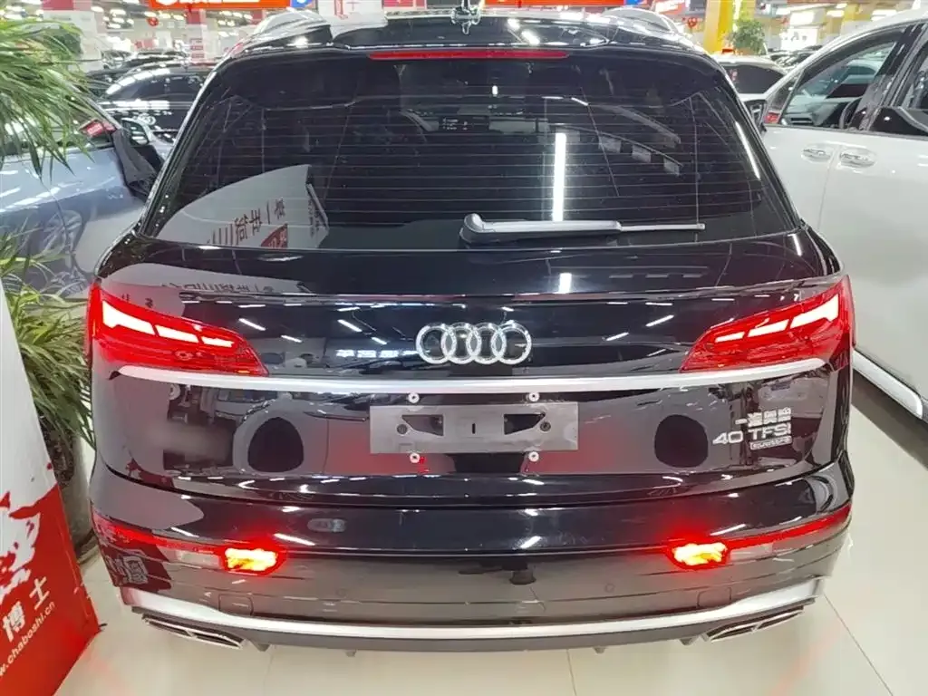Audi Q5L — фото 4