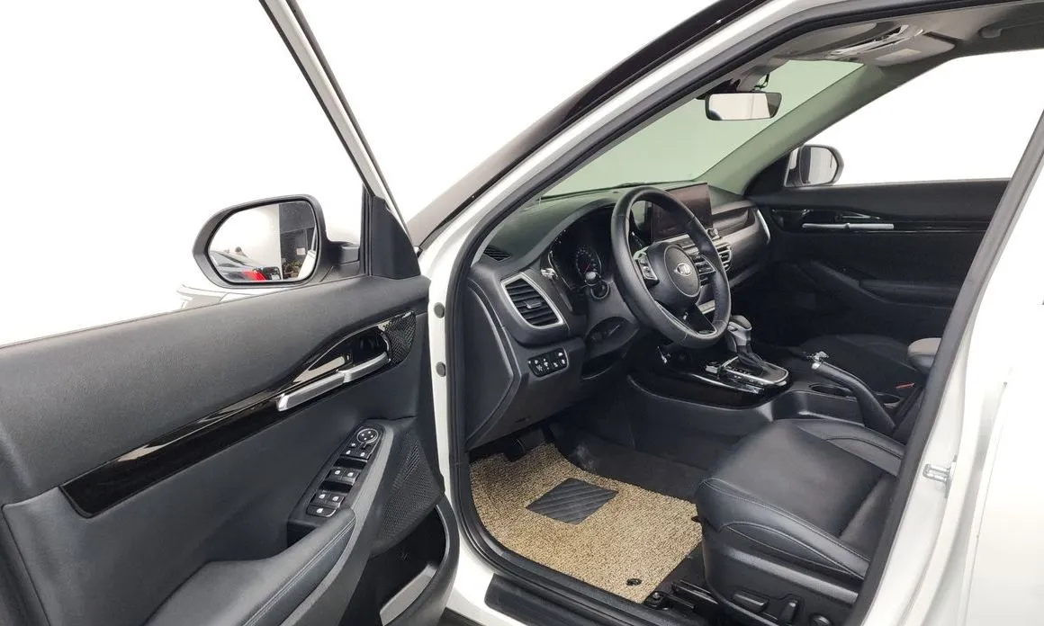 Kia Seltos 2022 из KR, фото 2