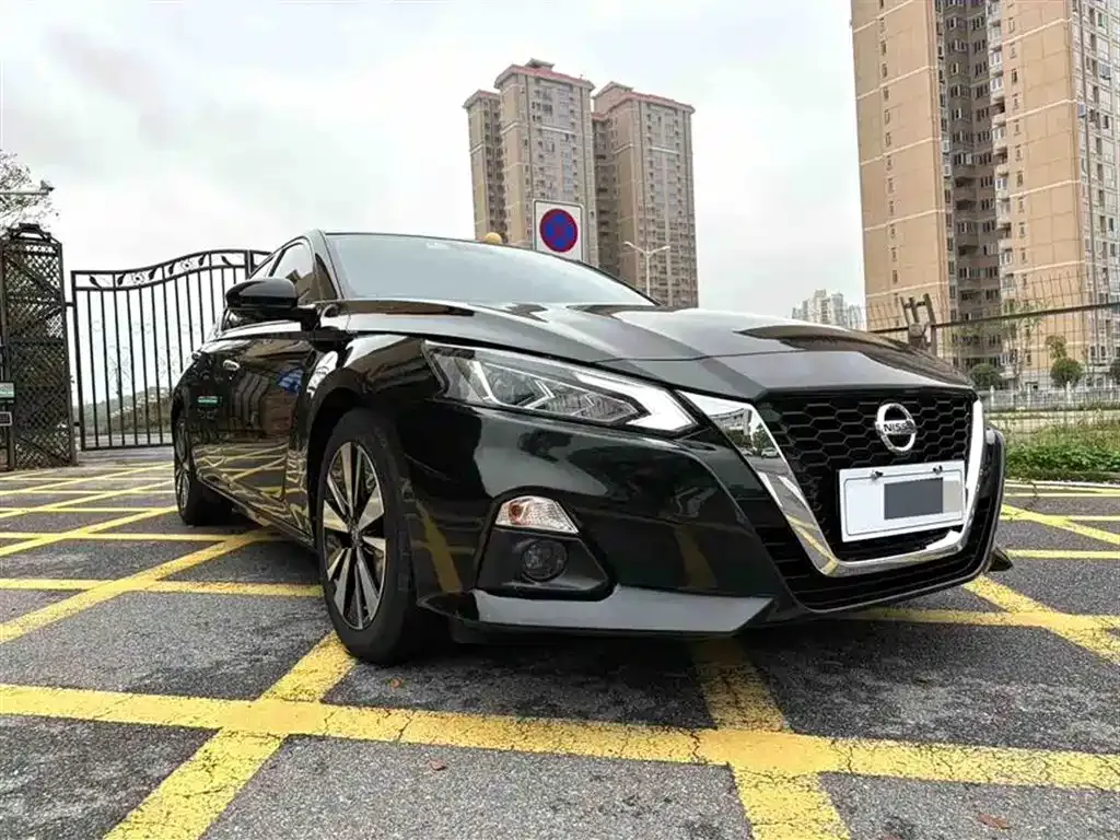 Nissan Teana — фото 6