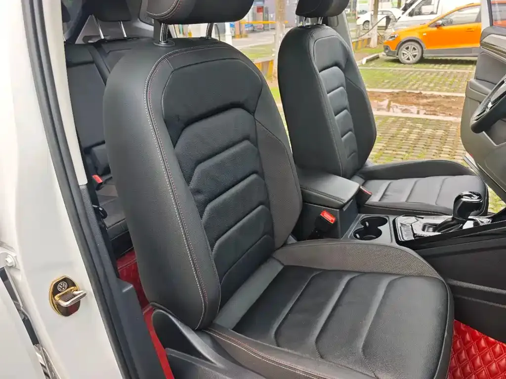 Volkswagen Tayron 2022 из CN, фото 2