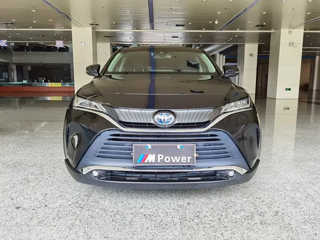 Toyota Harrier — фото 7