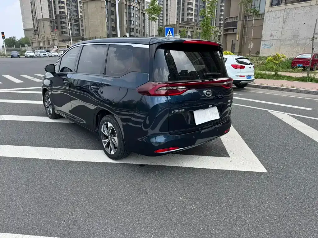 GAC Motor Trumpchi M6 — фото 7