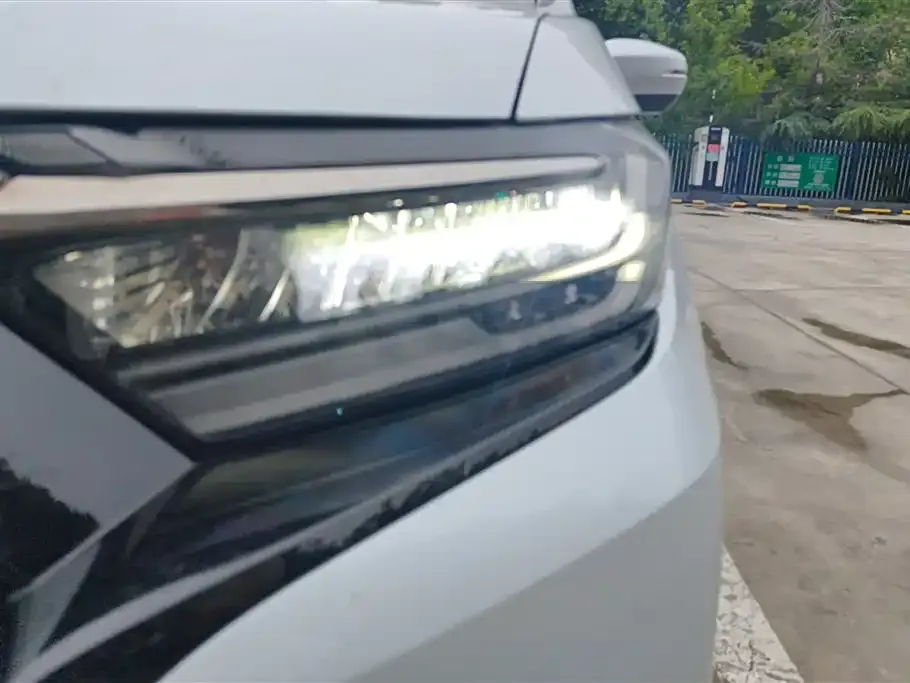 Honda Elysion 2024 из CN, фото 2