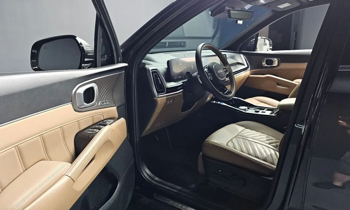 Kia Sorento — фото 9