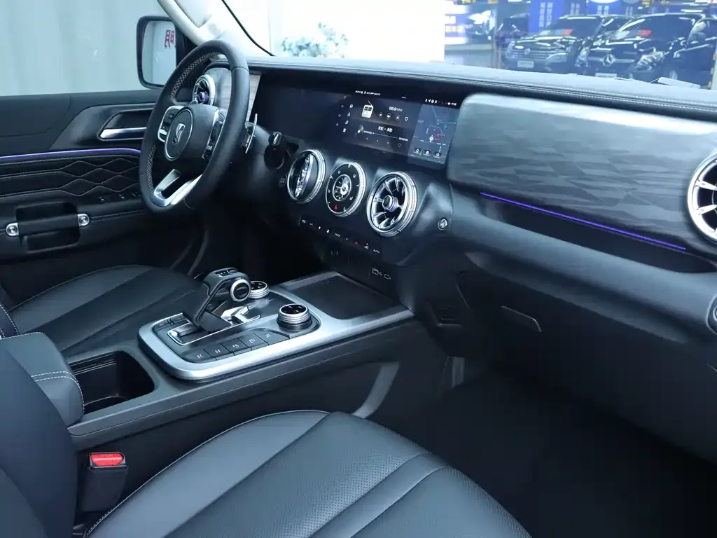 Tank 300 — фото 3