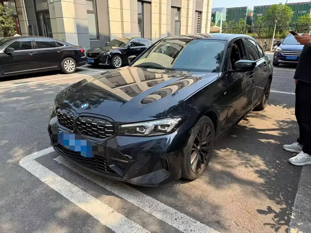 BMW 3 Series — фото 1