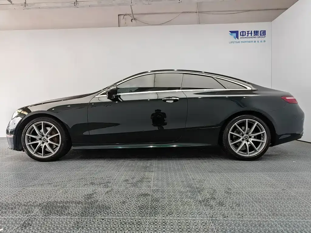 Mercedes-Benz E-Class (Import) — фото 8