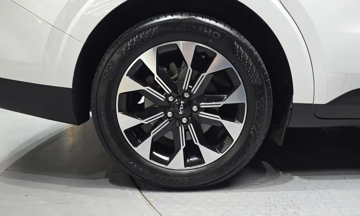 Kia Carnival 2023 из KR, фото 7
