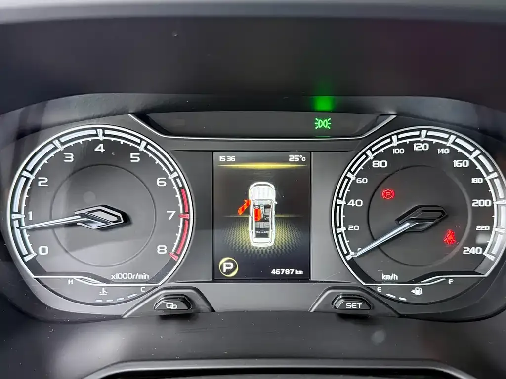 Geely Vision X6 2022 из CN, фото 6