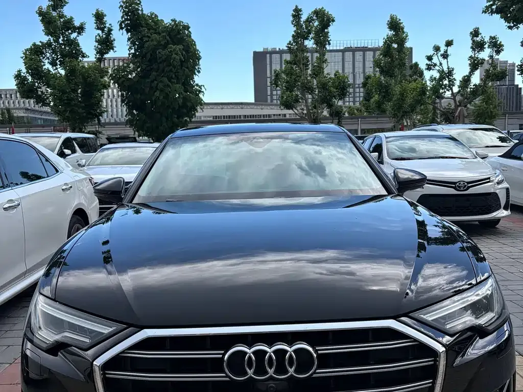 Audi A6L — фото 5