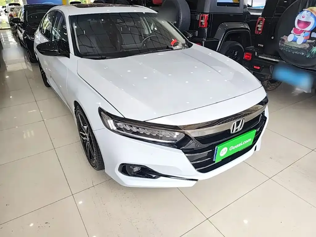 Honda Accord — фото 7