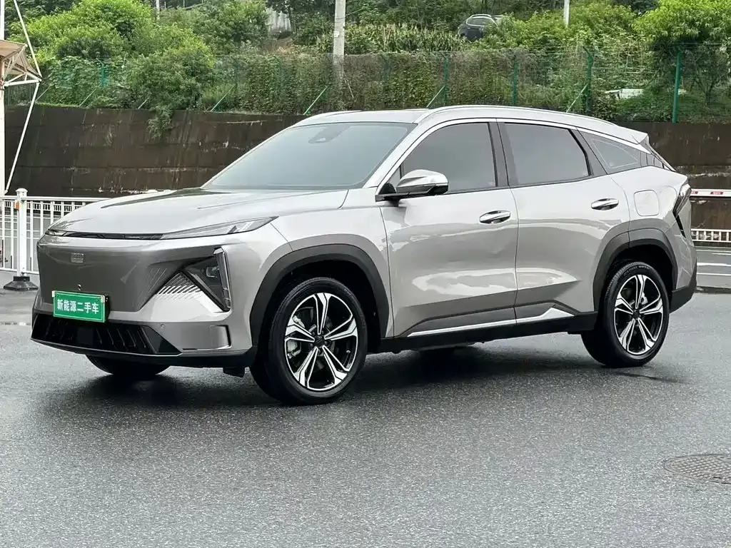 Geely Galaxy L7 — фото 1