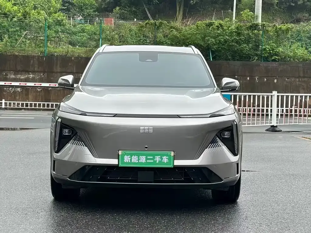 Geely Galaxy L7 — фото 4