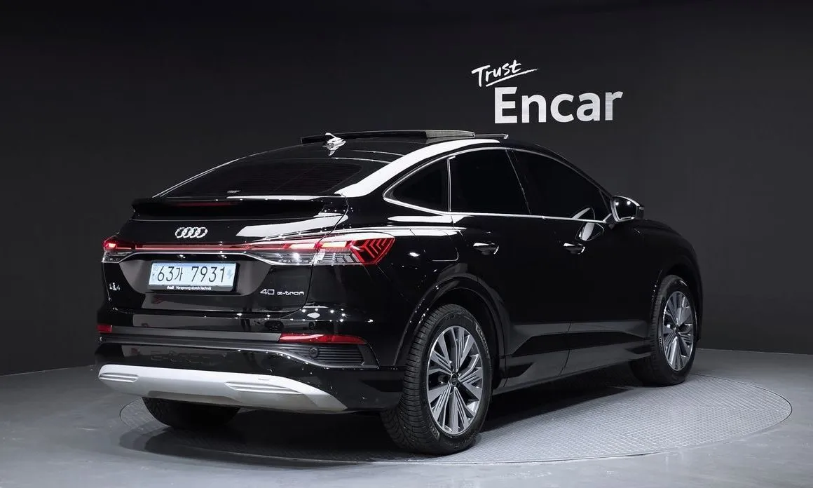 Audi Q4 e-tron 2023 из KR, фото 2