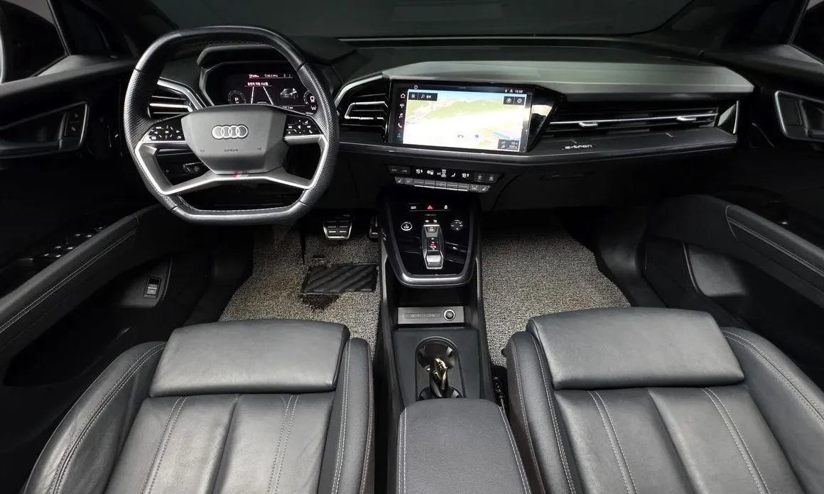 Audi Q4 e-tron 2023 из KR, фото 10