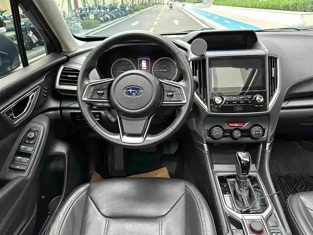 Subaru Forester 2021 из CN, фото 9