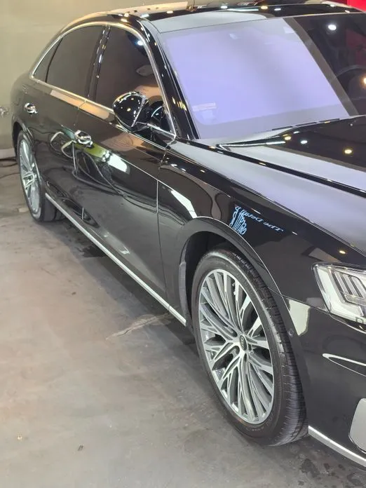 Audi A8 2021 из KR, фото 2