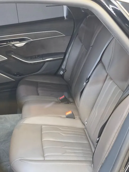 Audi A8 2021 из KR, фото 8
