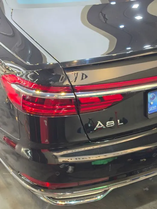 Audi A8 2021 из KR, фото 10