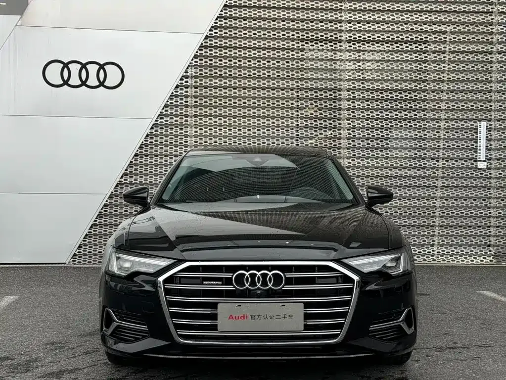 Audi A6L — фото 9