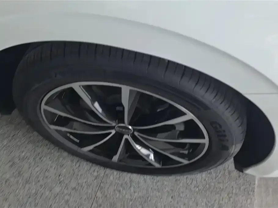 Roewe D7 2025 из CN, фото 7