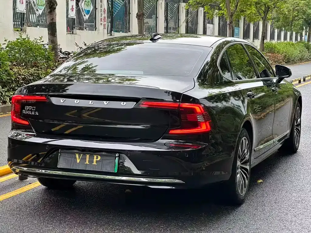 Volvo S90 PHEV 2023 из CN, фото 8