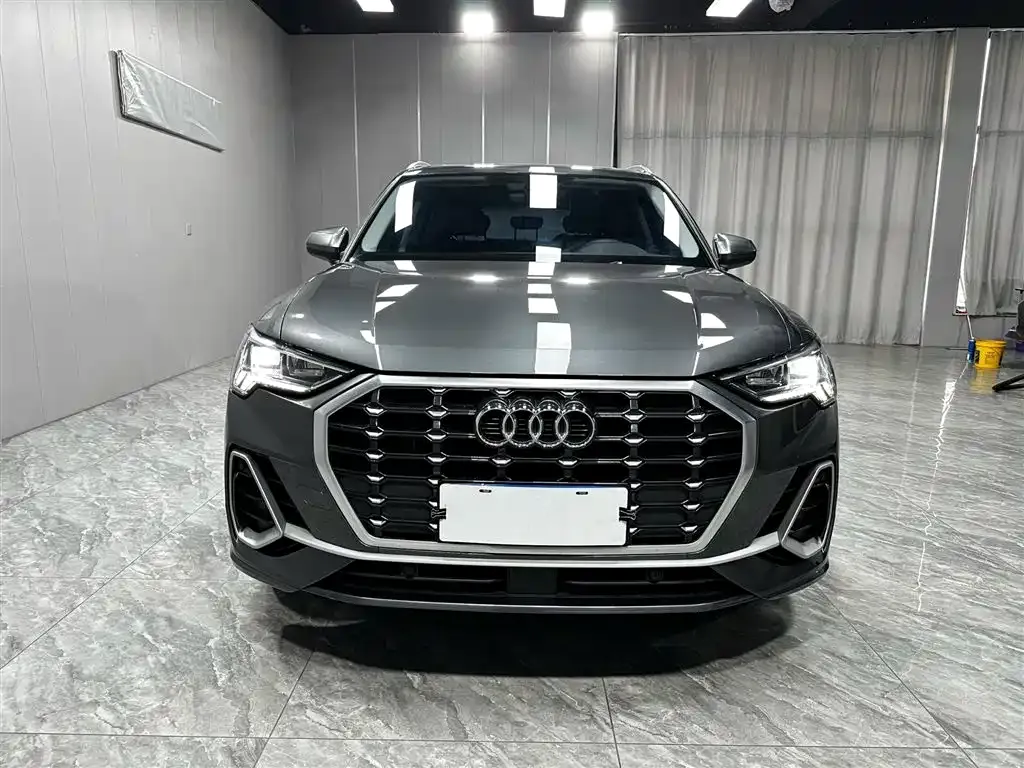 Audi Q3 — фото 6