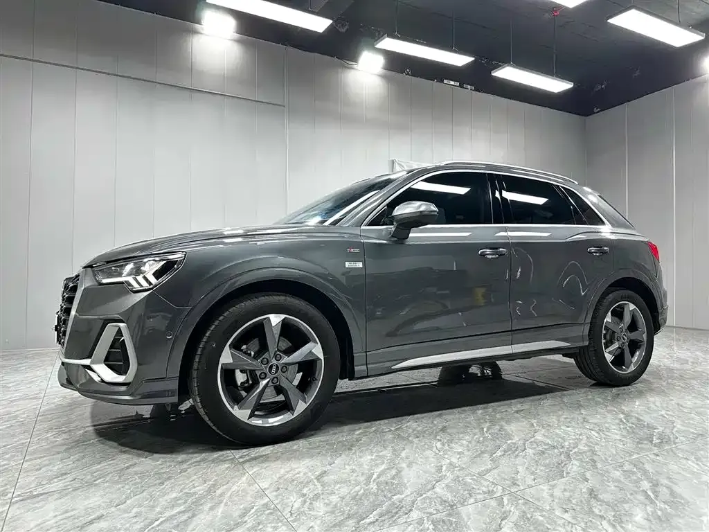 Audi Q3 — фото 4
