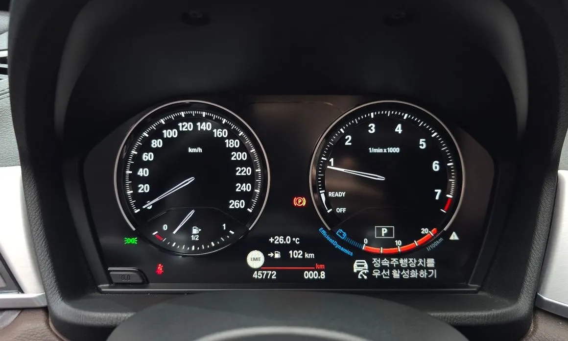 BMW X1 2022 из KR, фото 2