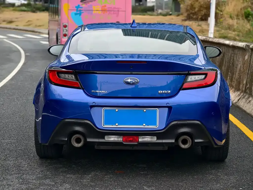 Subaru BRZ — фото 3
