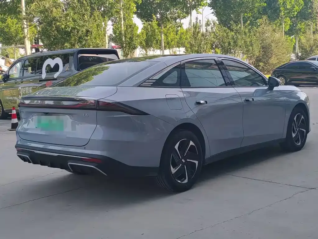 Geely Galaxy L6 2024 из CN, фото 7