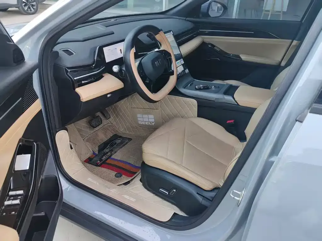 Geely Galaxy L6 2024 из CN, фото 9