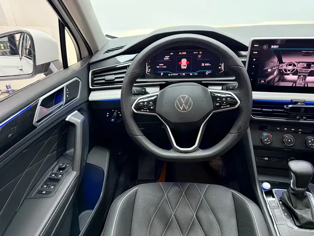 Volkswagen Tiguan L 2023 из CN, фото 9