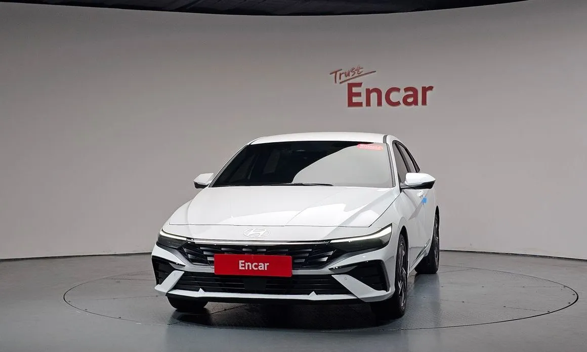 Hyundai AVANTE — фото 2
