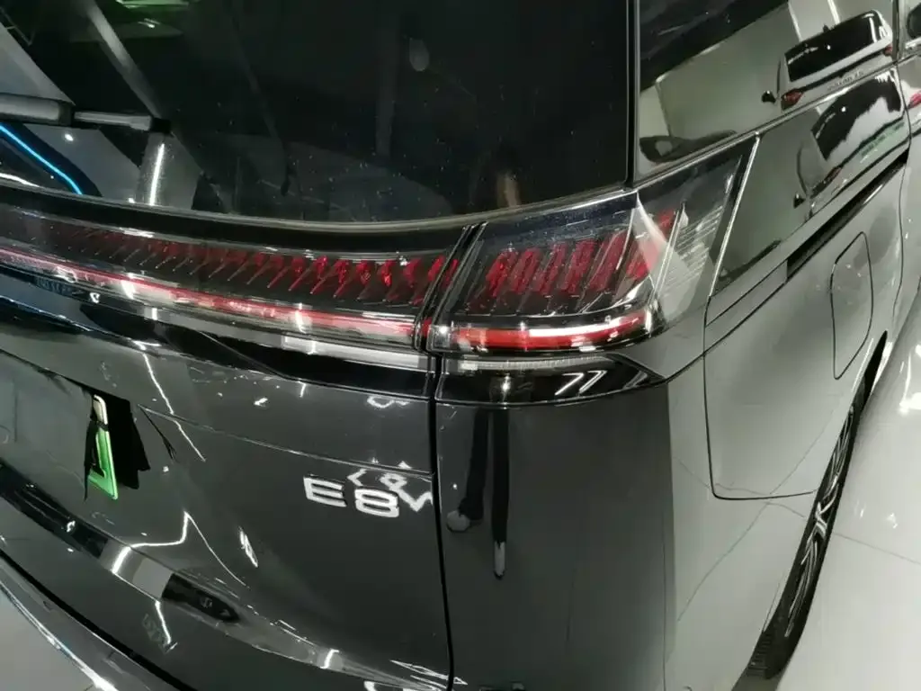 GAC Motor 传祺E8 PHEV 2024 из CN, фото 9