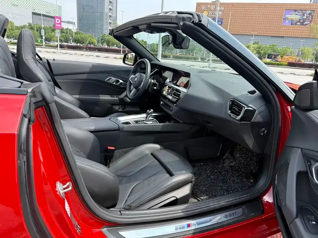BMW Z4 2021 из CN, фото 8