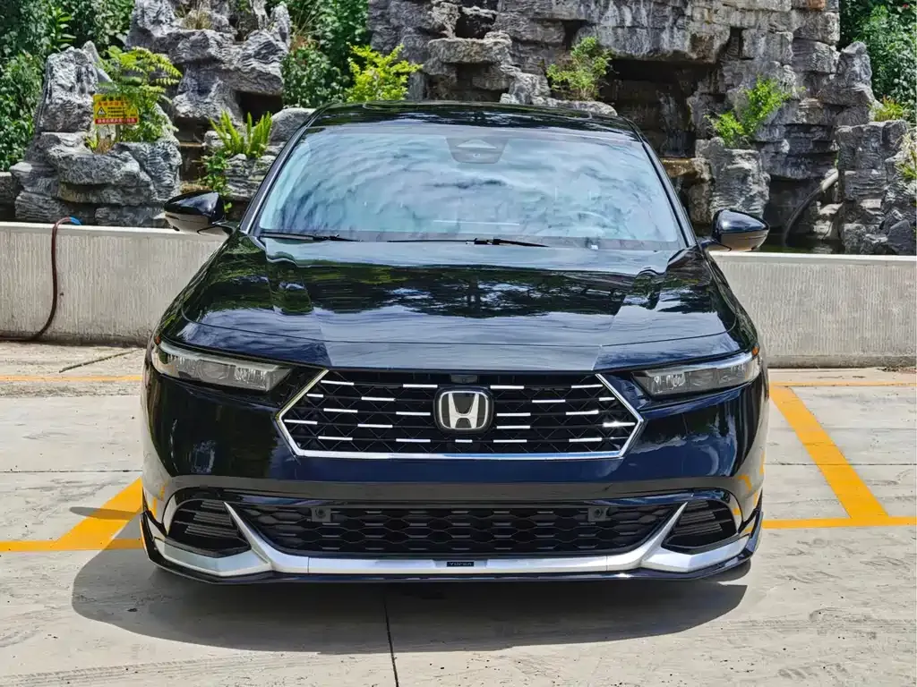 Honda Accord — фото 3