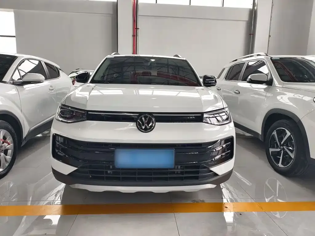 Volkswagen Tharu 2024 из CN, фото 8