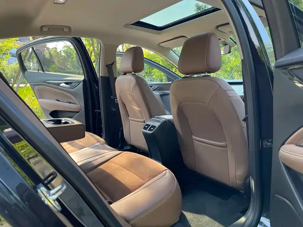Buick Regal 2023 из CN, фото 3