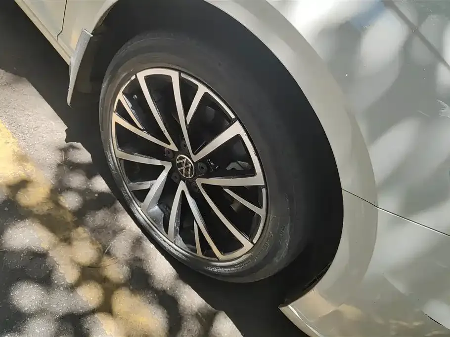 Volkswagen Lavida 2021 из CN, фото 2