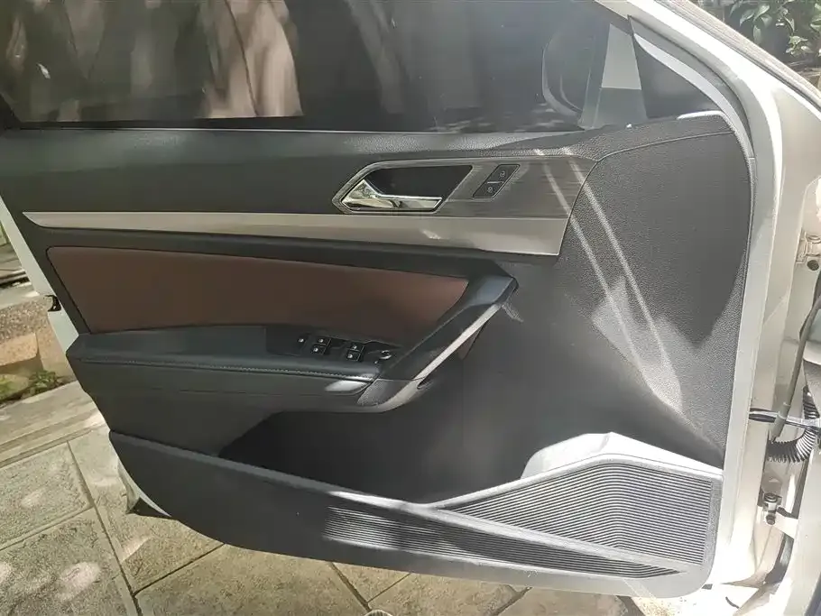Volkswagen Lavida 2021 из CN, фото 3