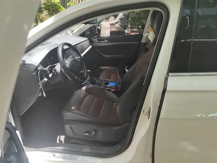 Volkswagen Lavida 2021 из CN, фото 9