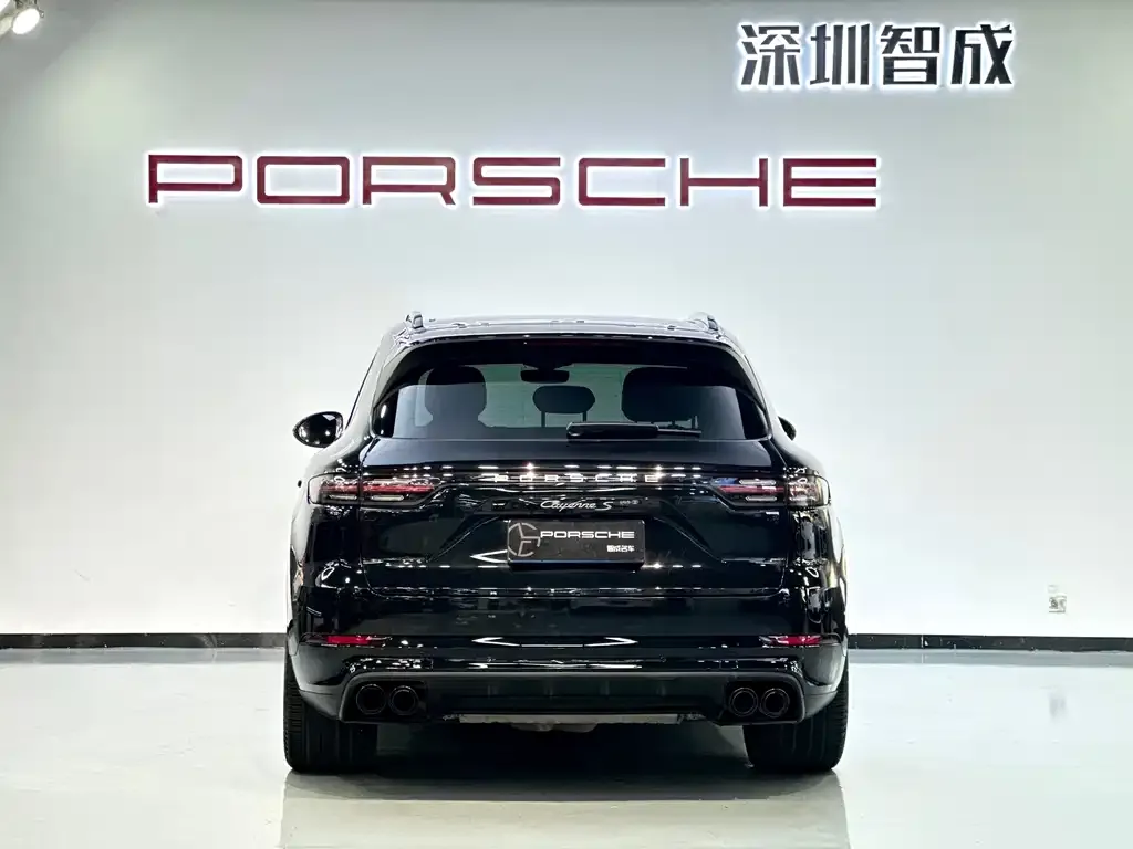 Porsche Cayenne — фото 4