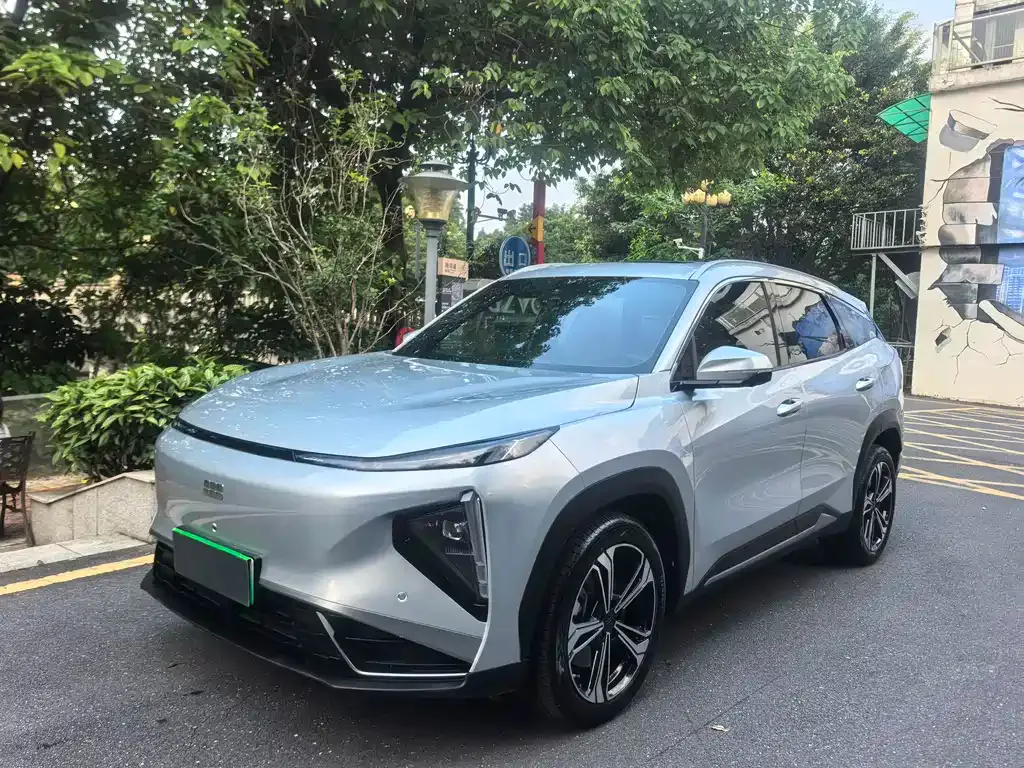 Geely Galaxy L7 — фото 1