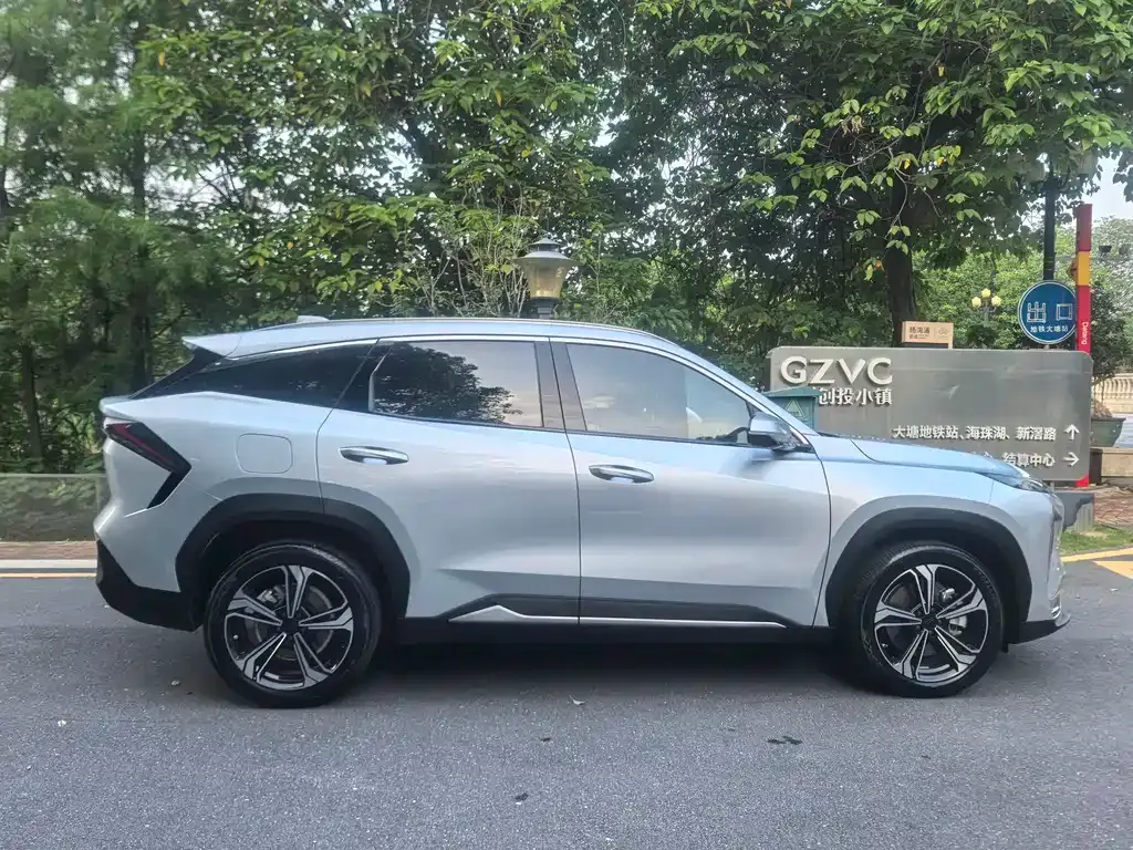 Geely Galaxy L7 — фото 10