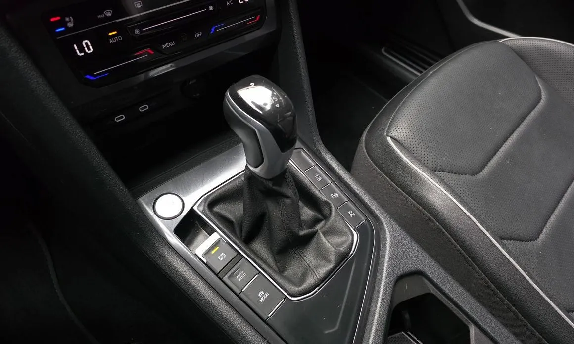 Volkswagen Tiguan 2023 из KR, фото 6